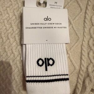 ALO Yoga White Half-Crew Athletic Socks